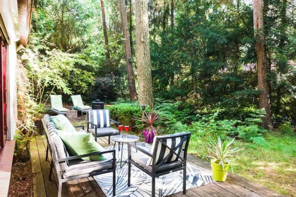בארן Magical Cottage In The Woods מראה חיצוני תמונה